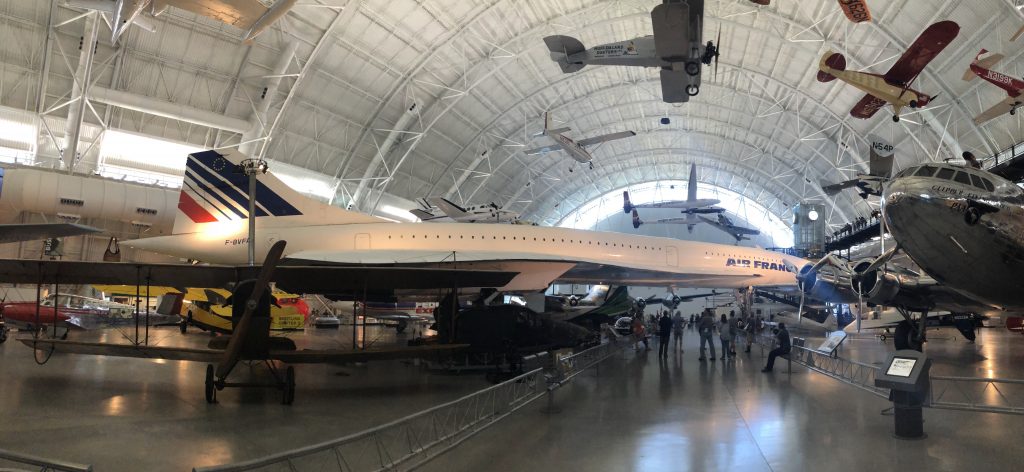 IMG 3588 1024x472 - El Museo del Aire y del Espacio en el aeropuerto Dulles de Washington DC